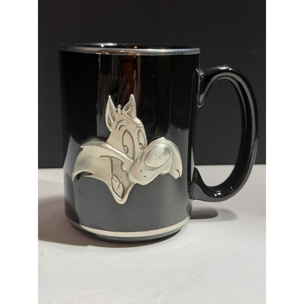Vintage 1995 Looney Tunes Sylvester the Cat Black Ceramic Mug with Pewter Emblem